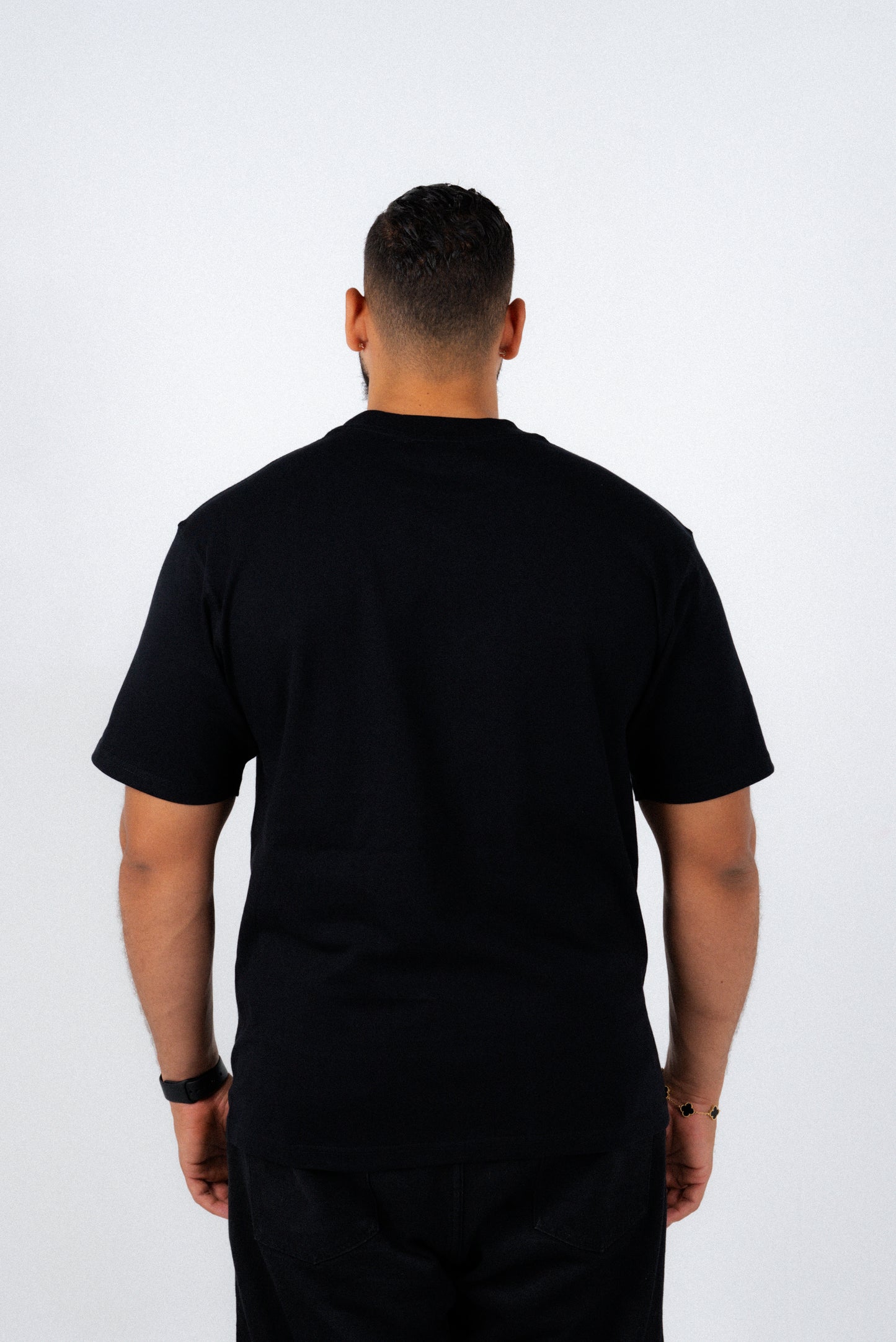 FULL BLACK BASIC T-SHIRT