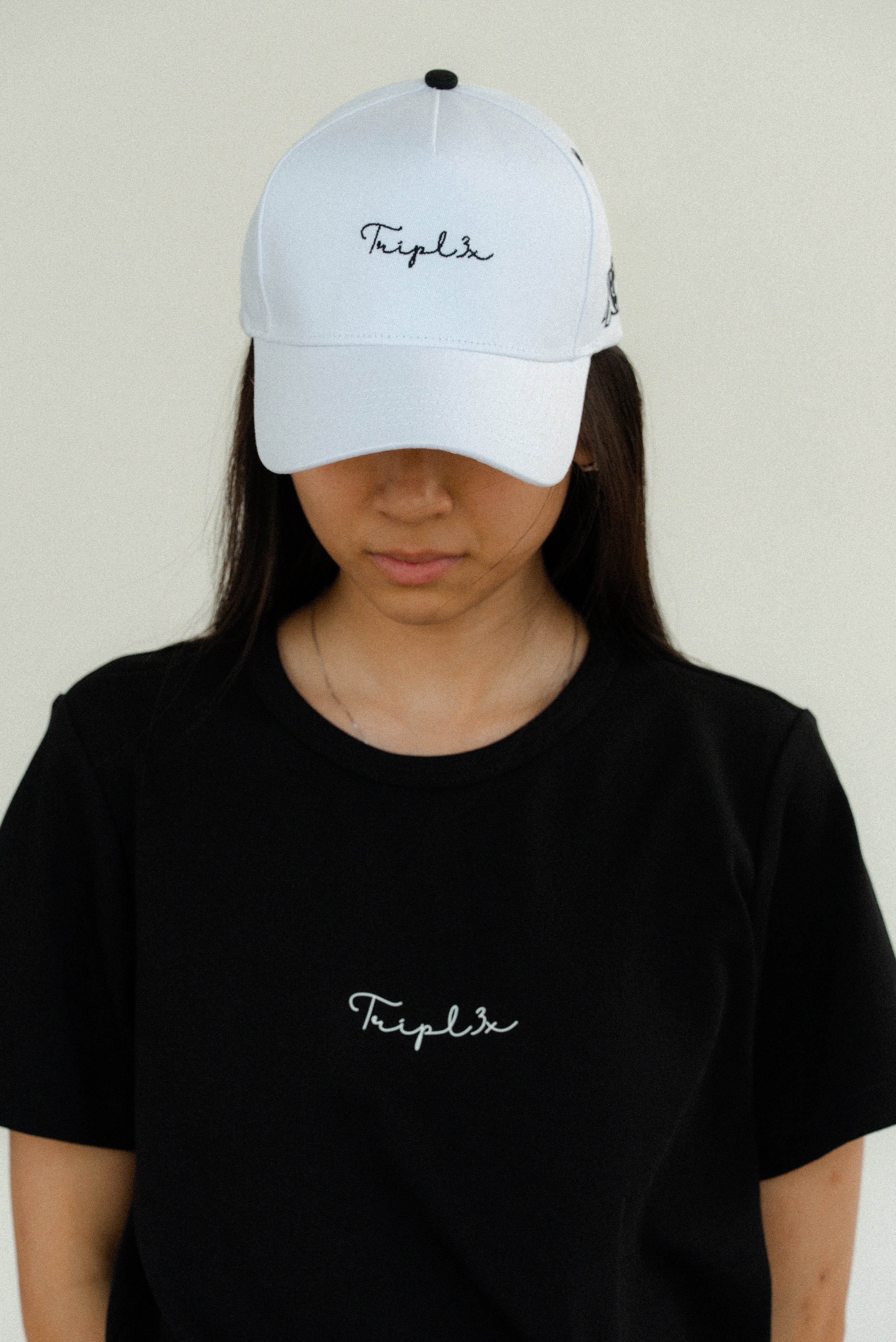 Black Tshirt-4