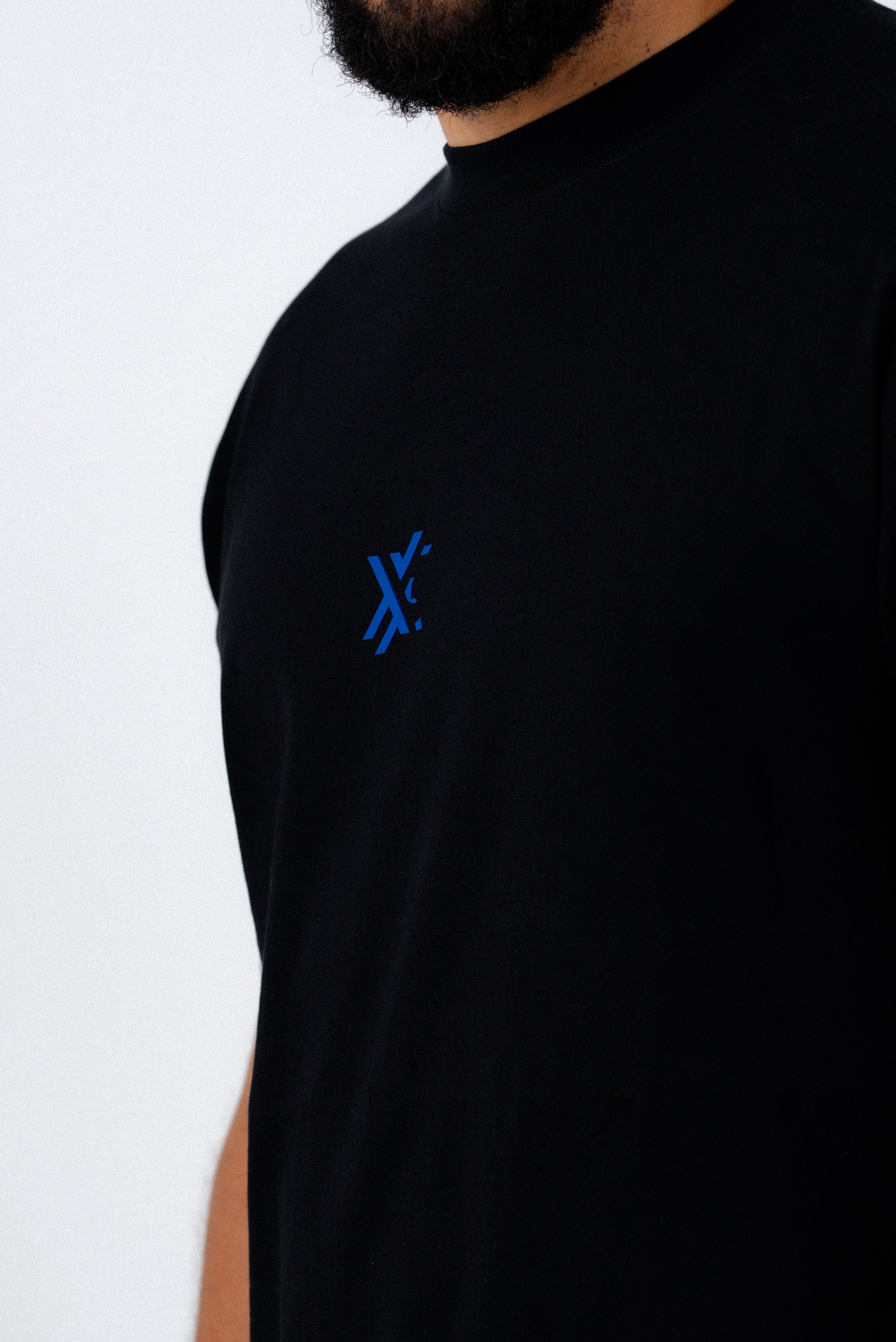 Black And Blue Basic T-Shirt-2