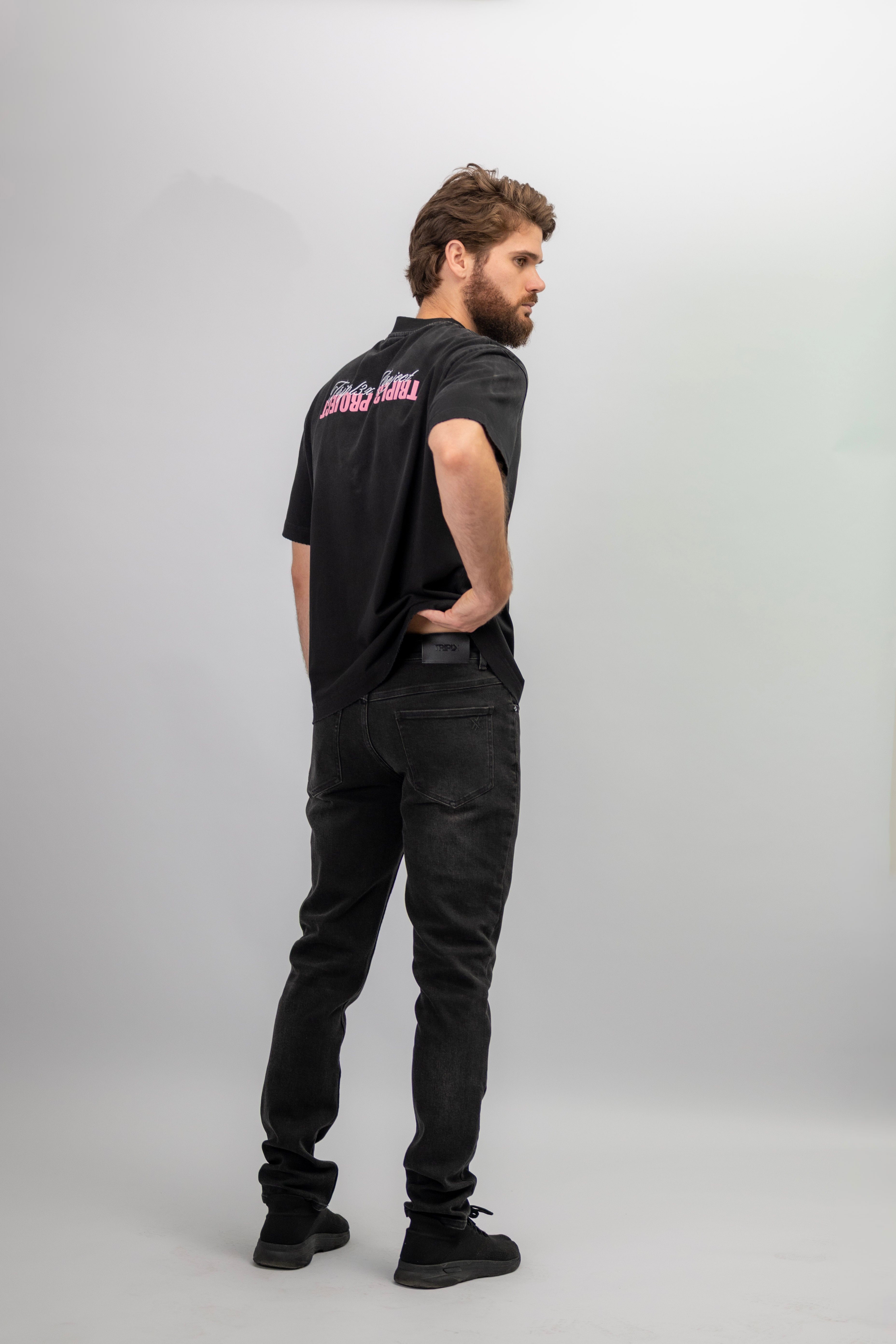 SUNFADED WASH T-SHIRT - REVERSE PINK LOGO-4
