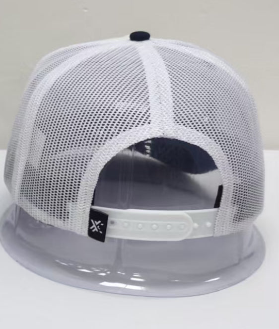 MESH HAT WHITE/BLACK