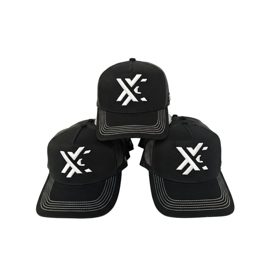 MESH HAT 3D EMBLEM BLACK/WHITE