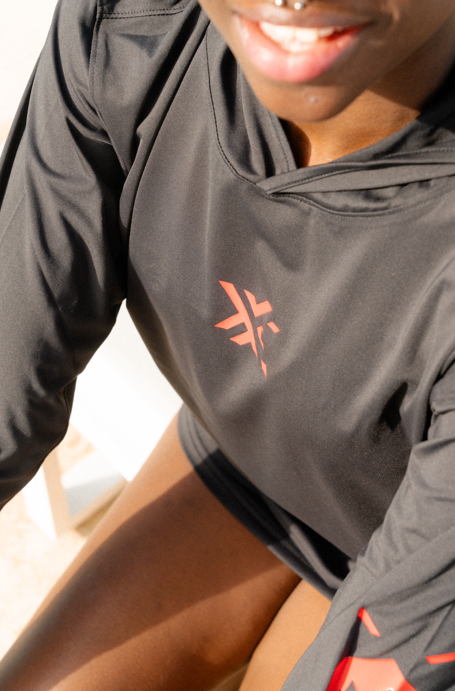 Long Sleeve Rash Guards with Hoodie Black/Red-3